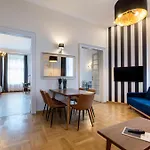 Be Happy Apartments